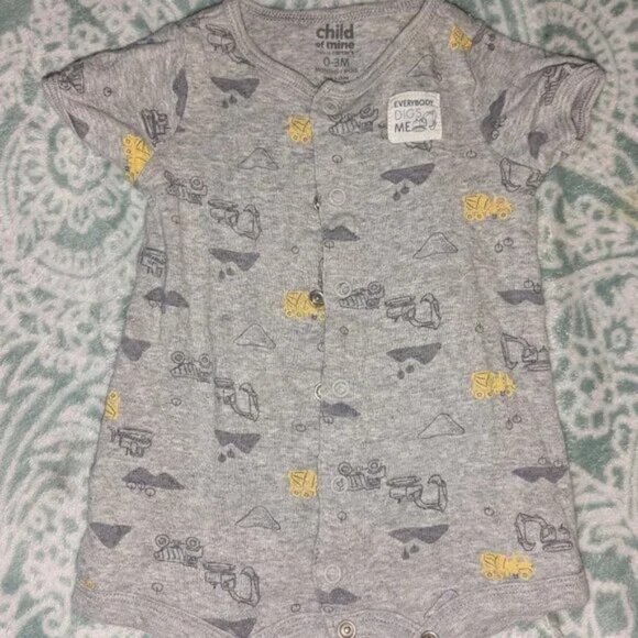 SET OF 2 Carter's Child of Mine baby boy rompers, 0-3 months - Picture 5 of 6